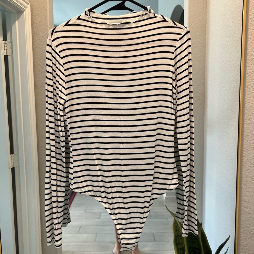 Lulus Mockneck Bodysuit
